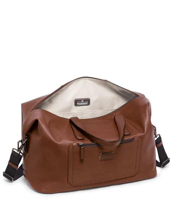 Tumi leather duffle bag 2025