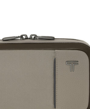ARRIV&Eacute; Sac sling Compact Messina