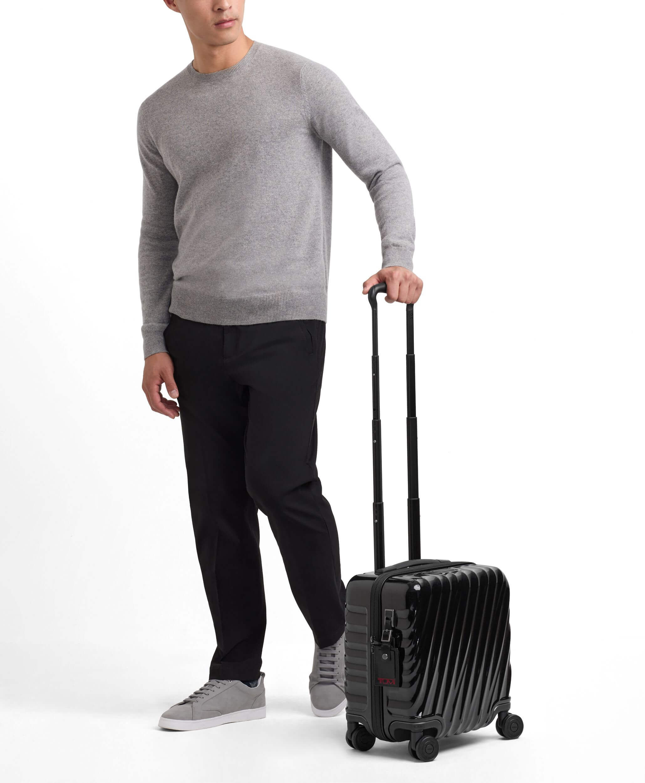 Tumi compact carry on outlet