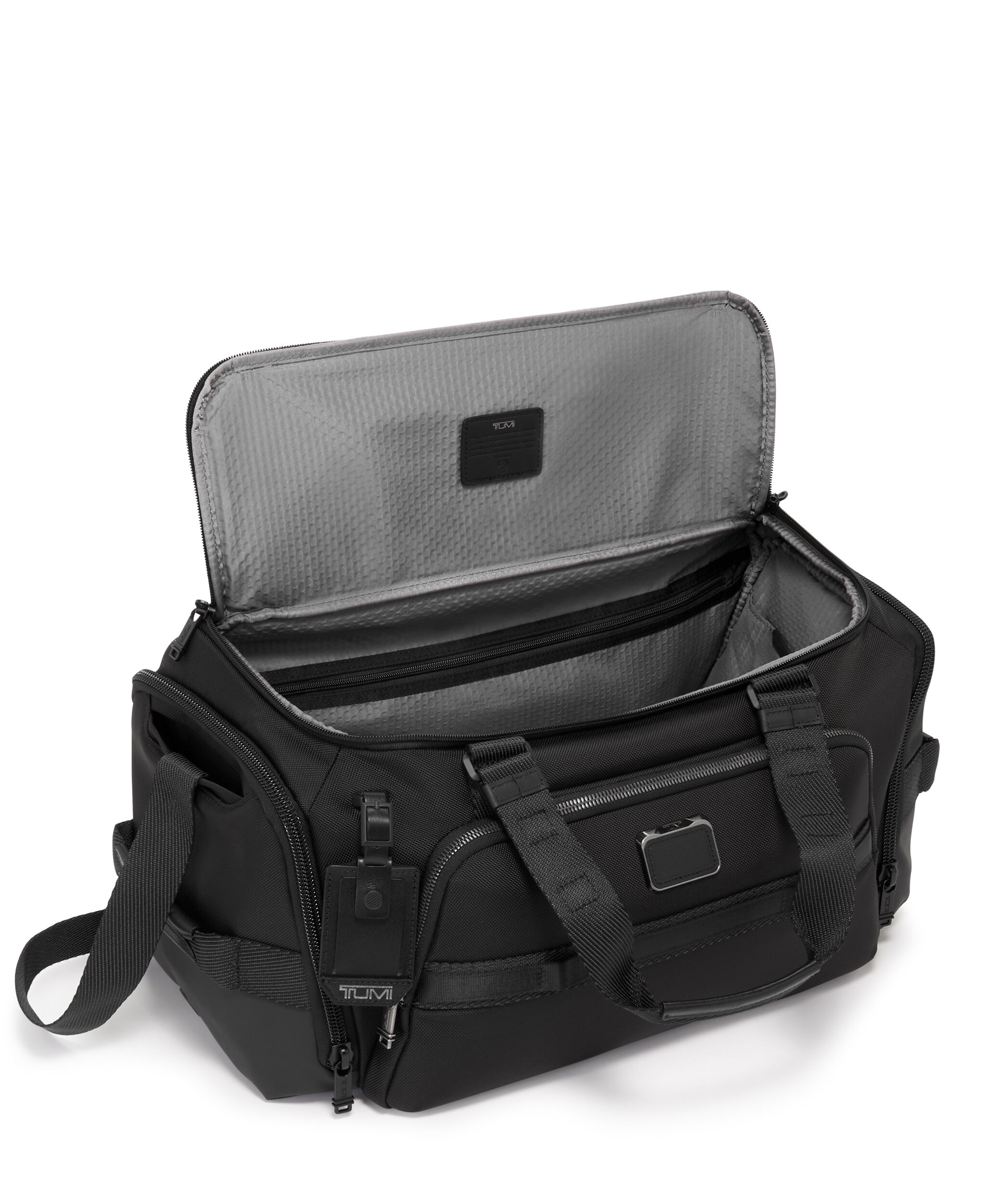 tumi pilot flight bag