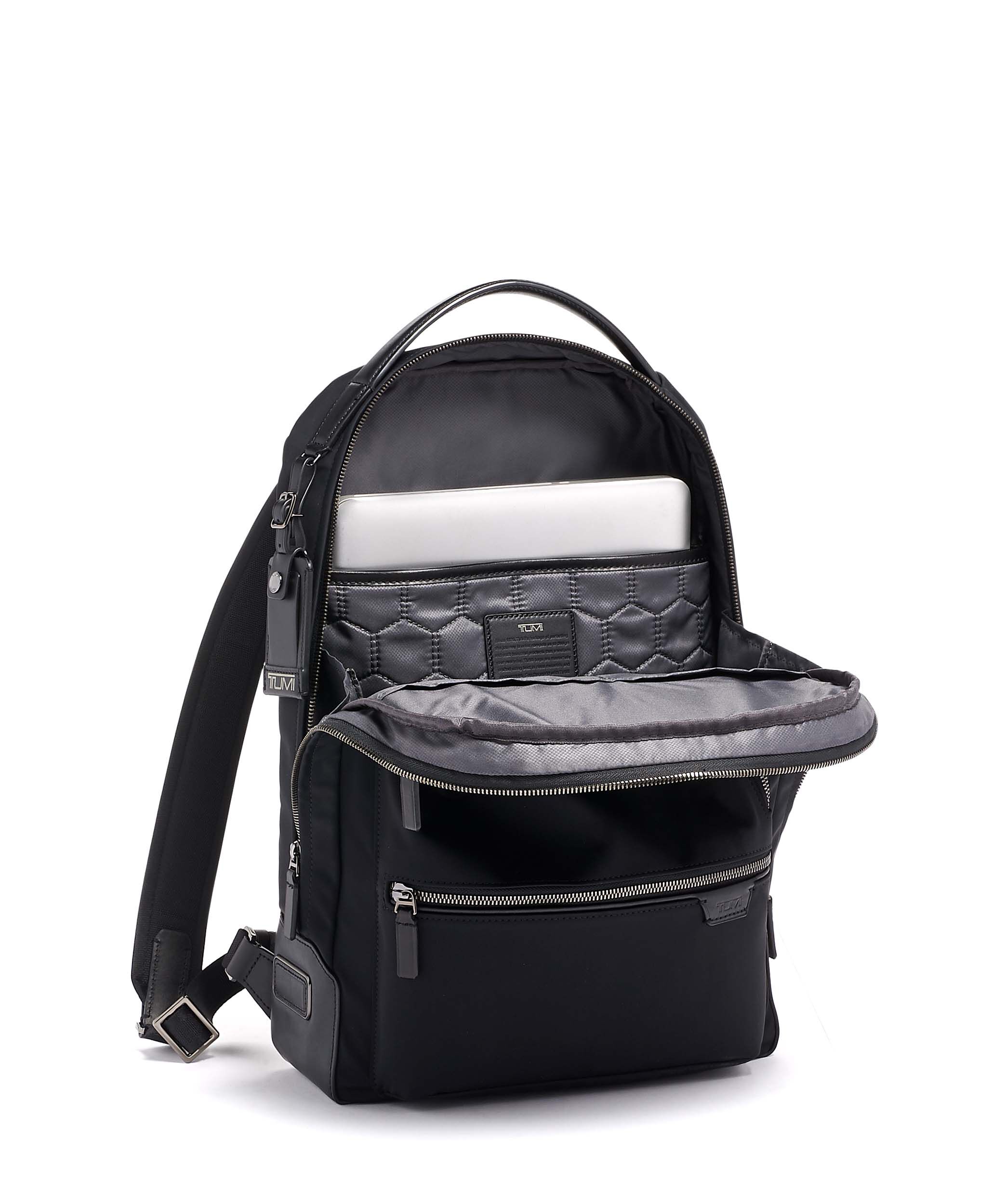 Amazon.com: TUMI - Harrison Bradner 14-Inch Backpack