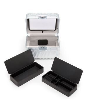 19 Degree Aluminium Train Case