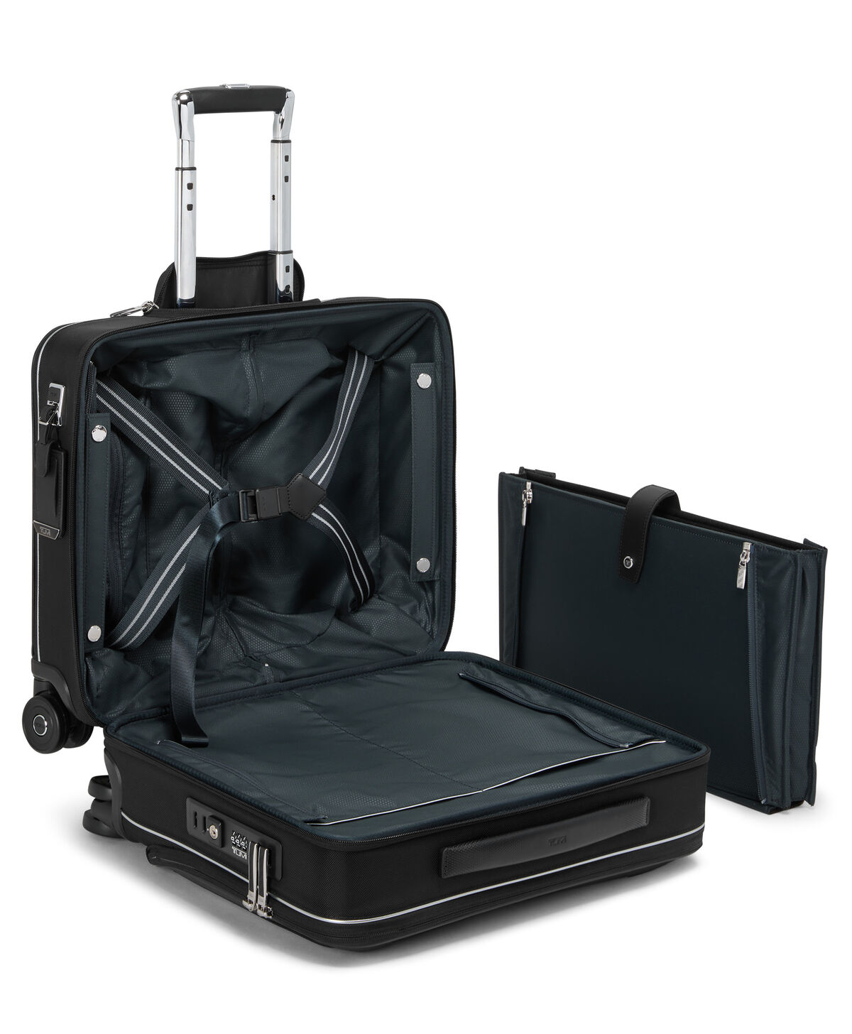 Arriv&eacute; Compact Front Pocket Cabin