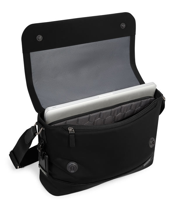 Tumi corporate collection messenger bag 2025