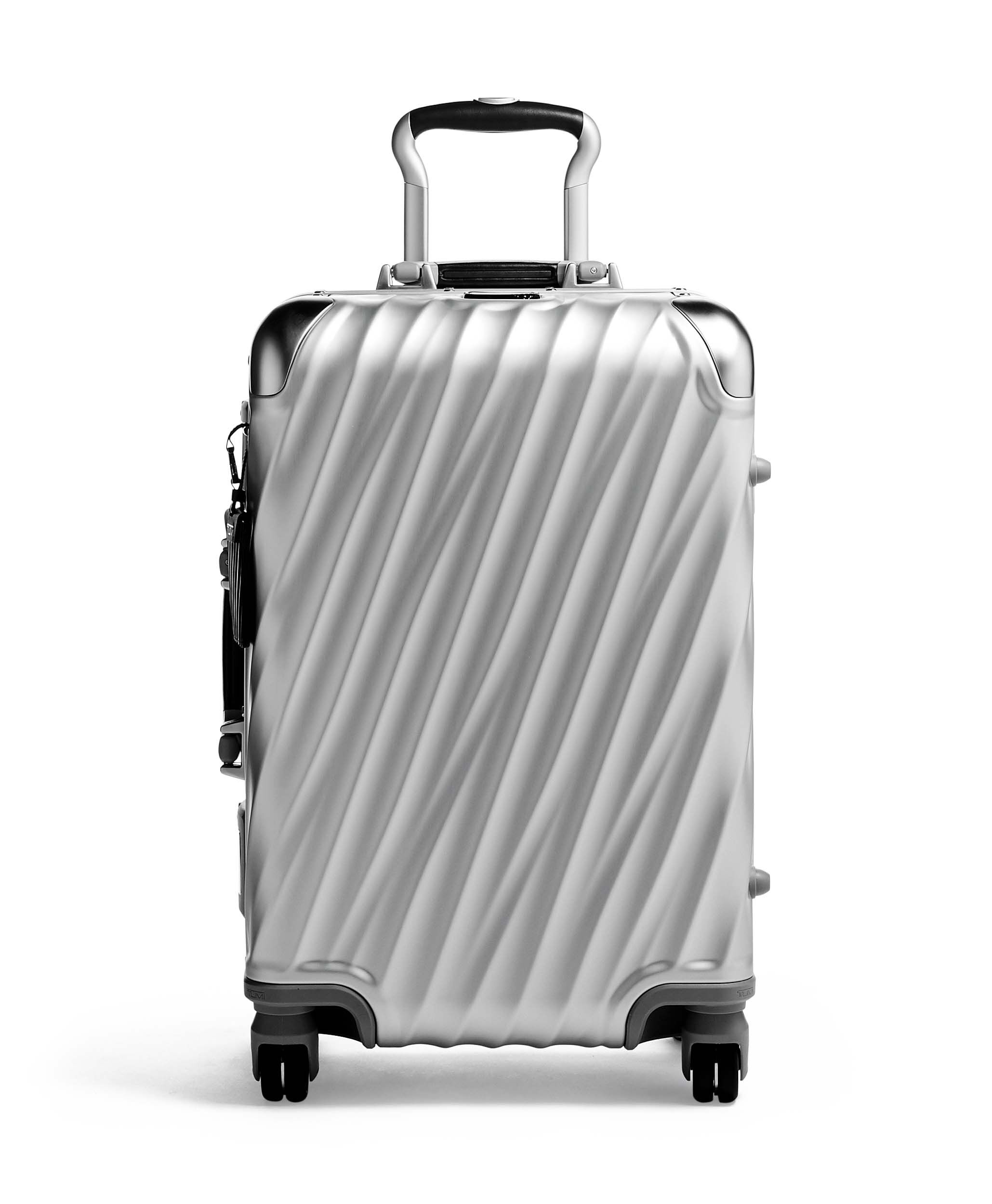 19 Degree Aluminium International Carry-On 56 cm Silver | TUMI France