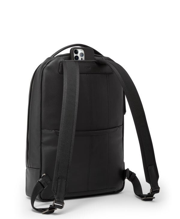 TUMI