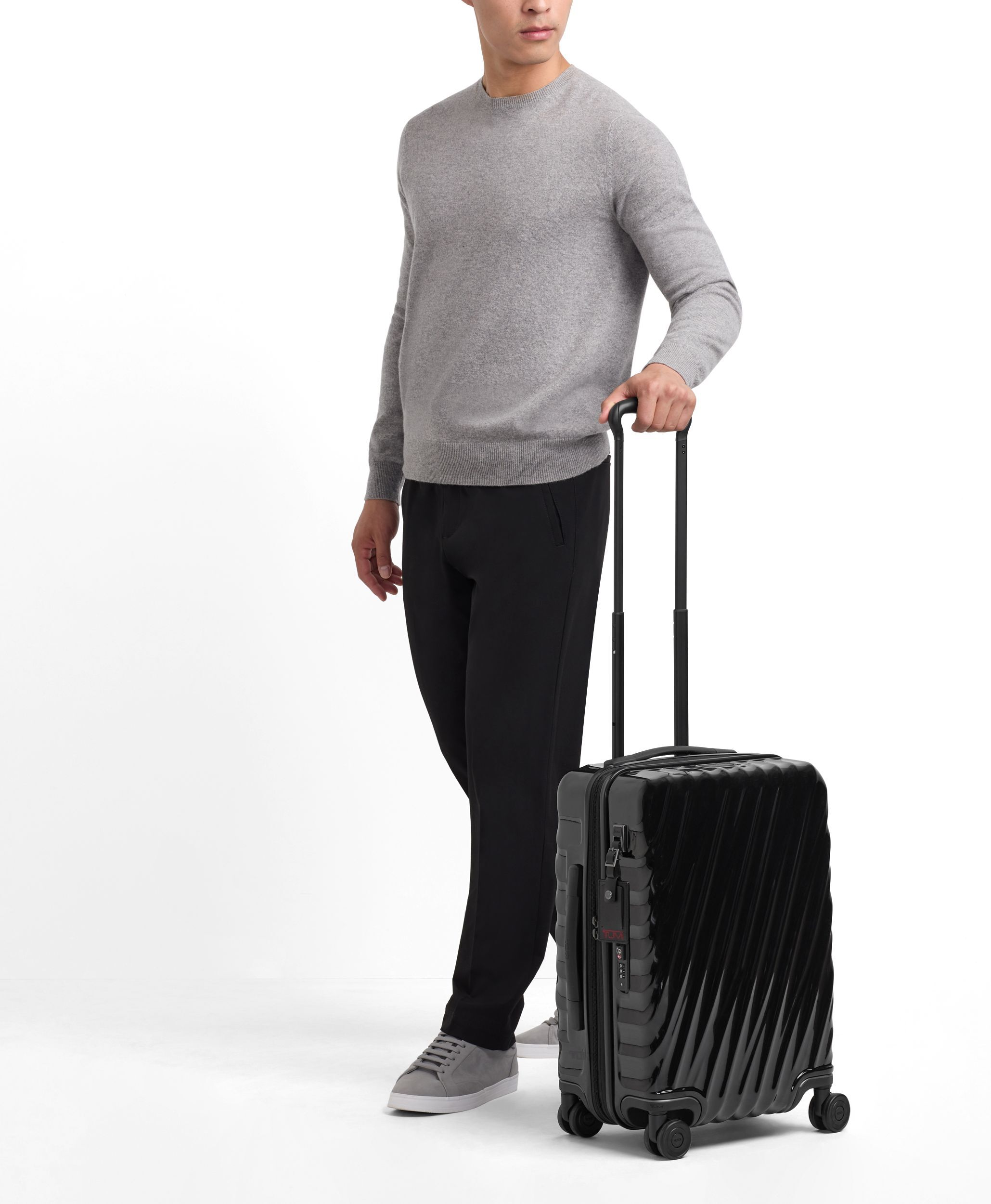 Tumi black carry on sale
