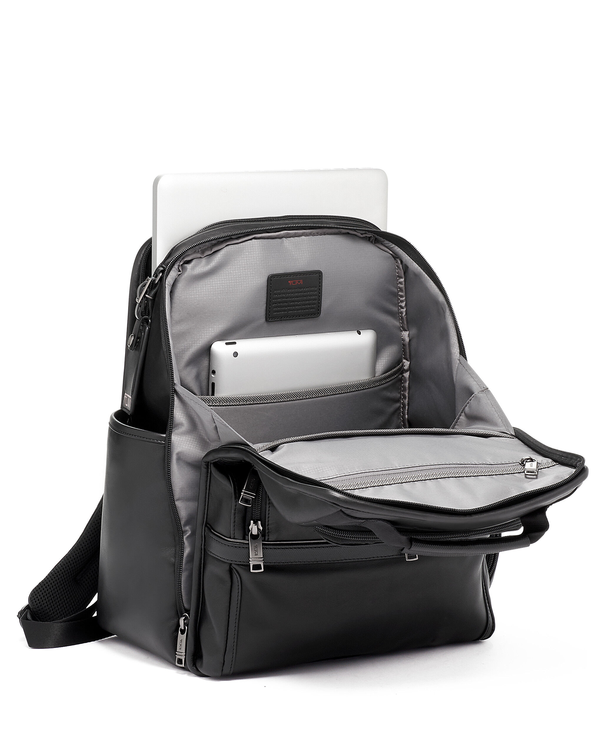 Alpha Compact Laptop Brief Pack Black | TUMI France
