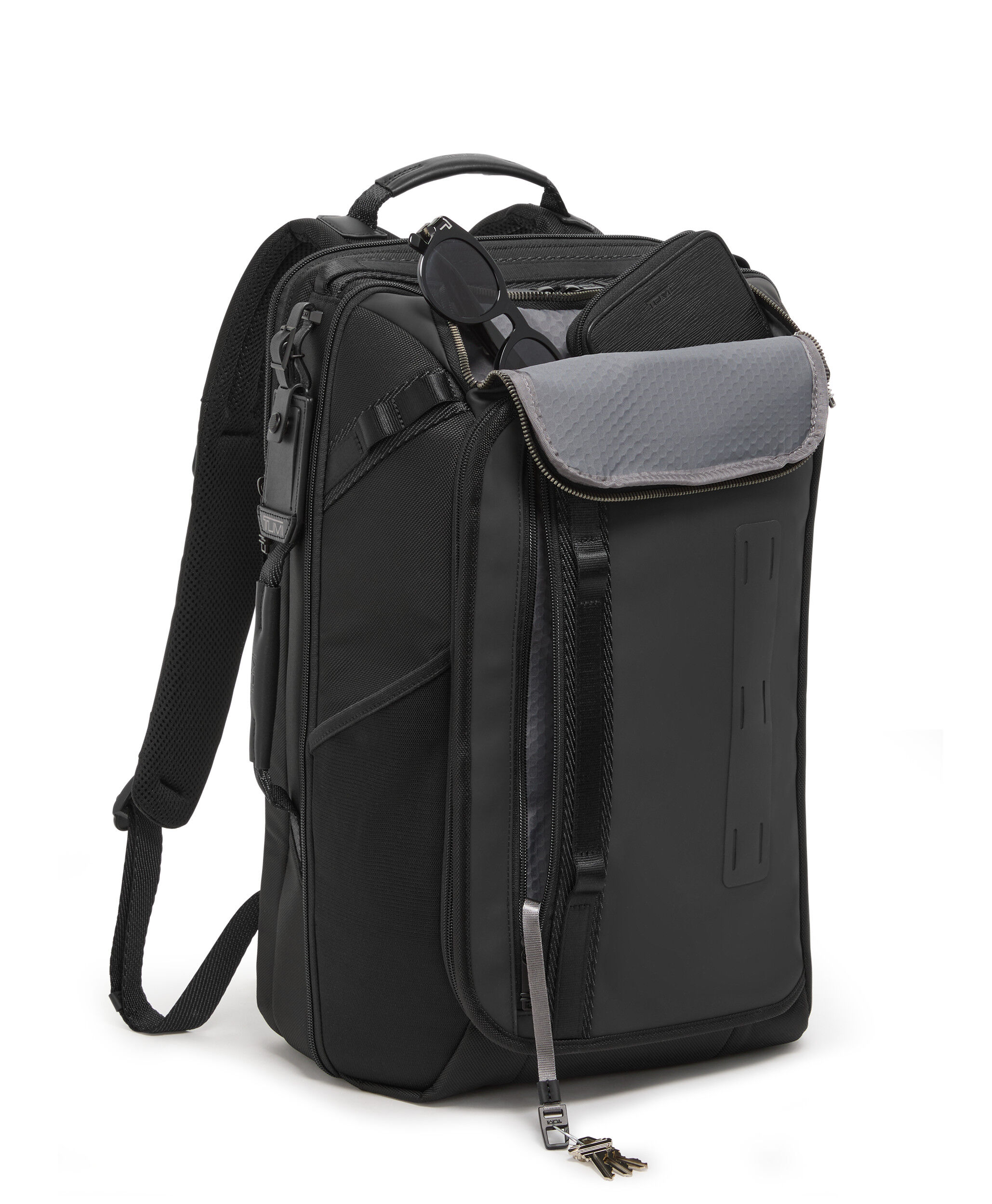 TUMI リュッALPHA BRAVO TUMI