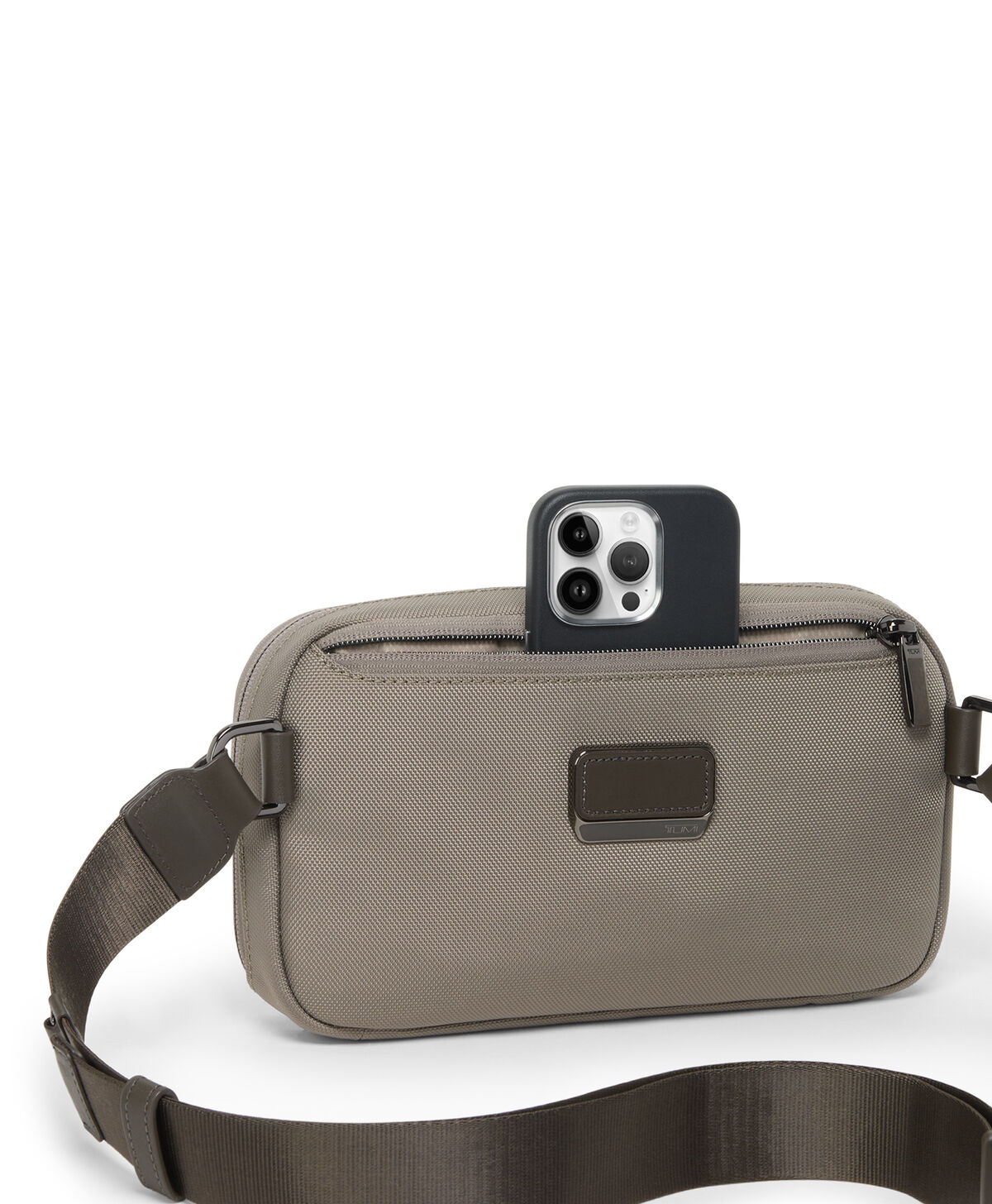 ARRIV&Eacute; Sac sling Compact Messina