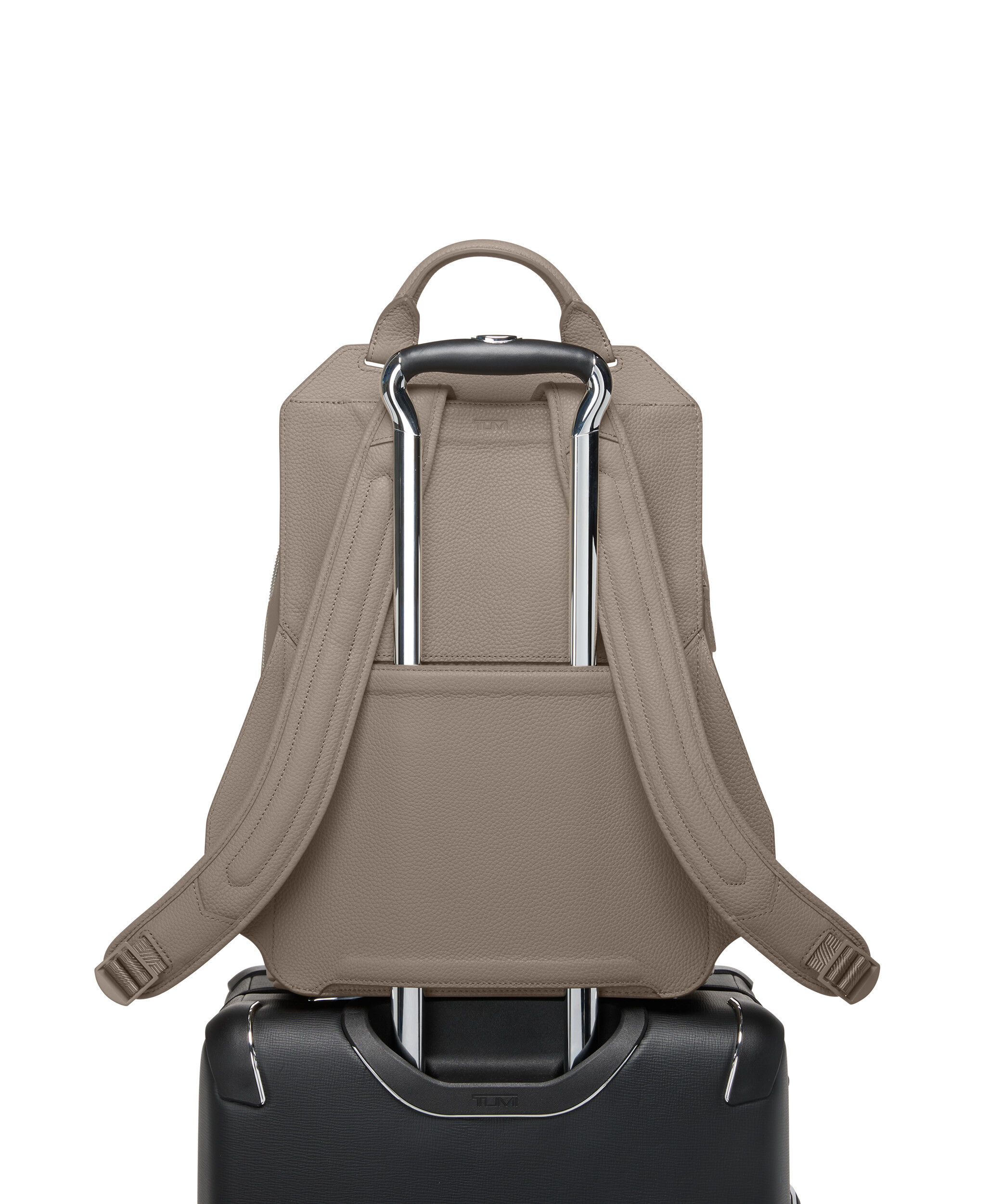 TUMI