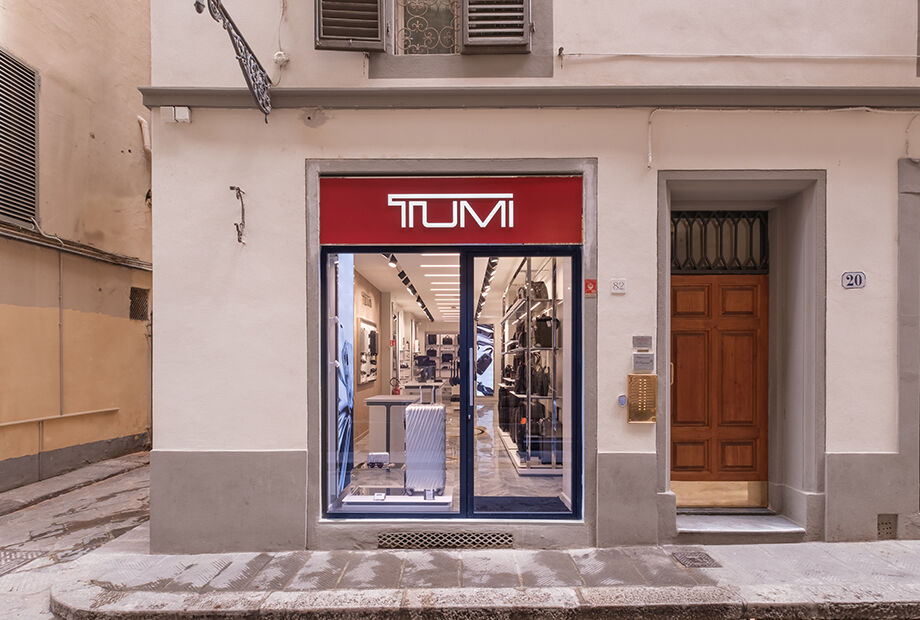TUMI Store - Firenze