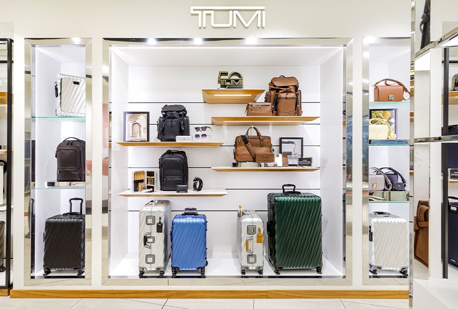 TUMI Store - Vieux Colombier